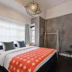 Отель Kloosterhotel De Soete Moeder 3*