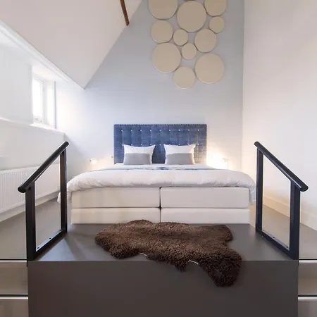 Отель Kloosterhotel De Soete Moeder 3*